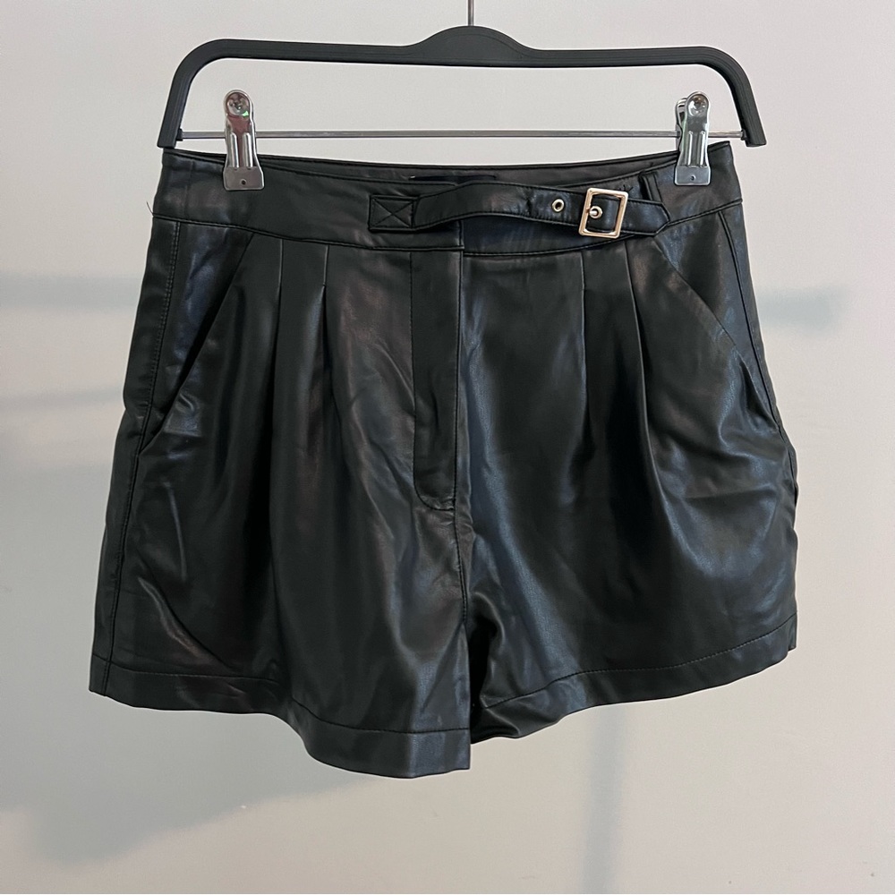 MOJITO | Black Leather Shorts